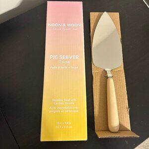 NIB Noon & Moon Pie Server Stainless Steel with Taupe Ceramic Handle New
